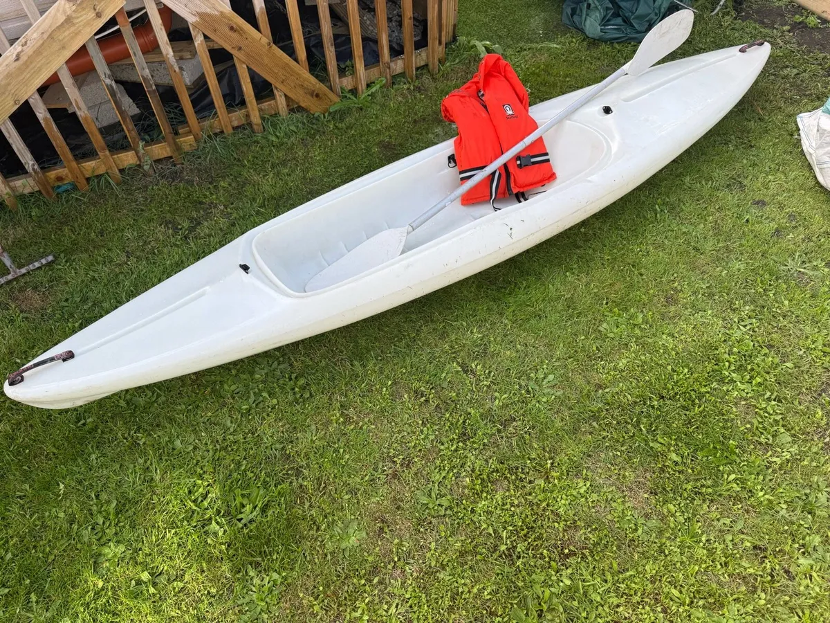 Sit on Canoe - Image 2