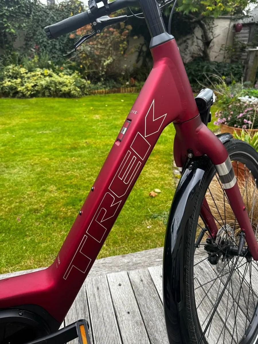 Trek Verve + electric bike - Image 2