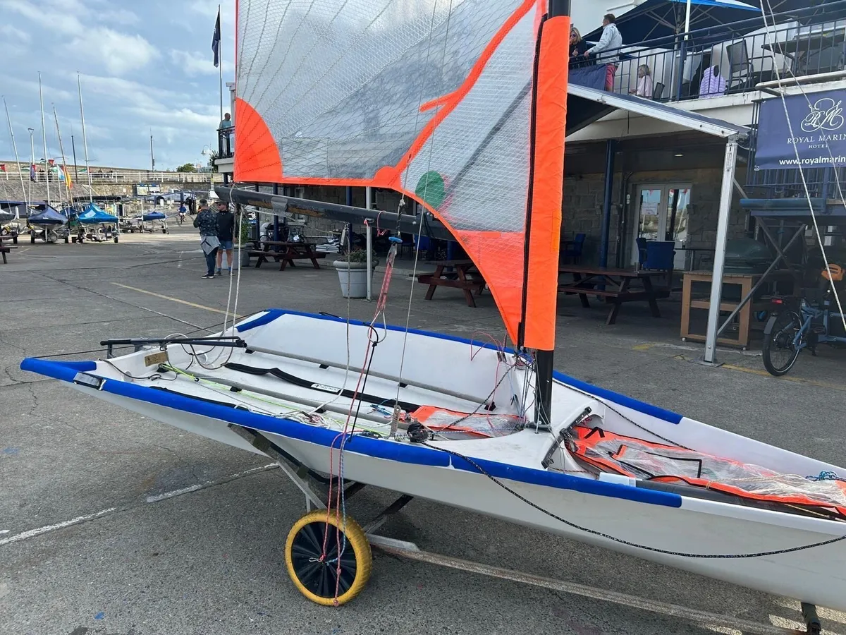 29er Dinghy - Image 3