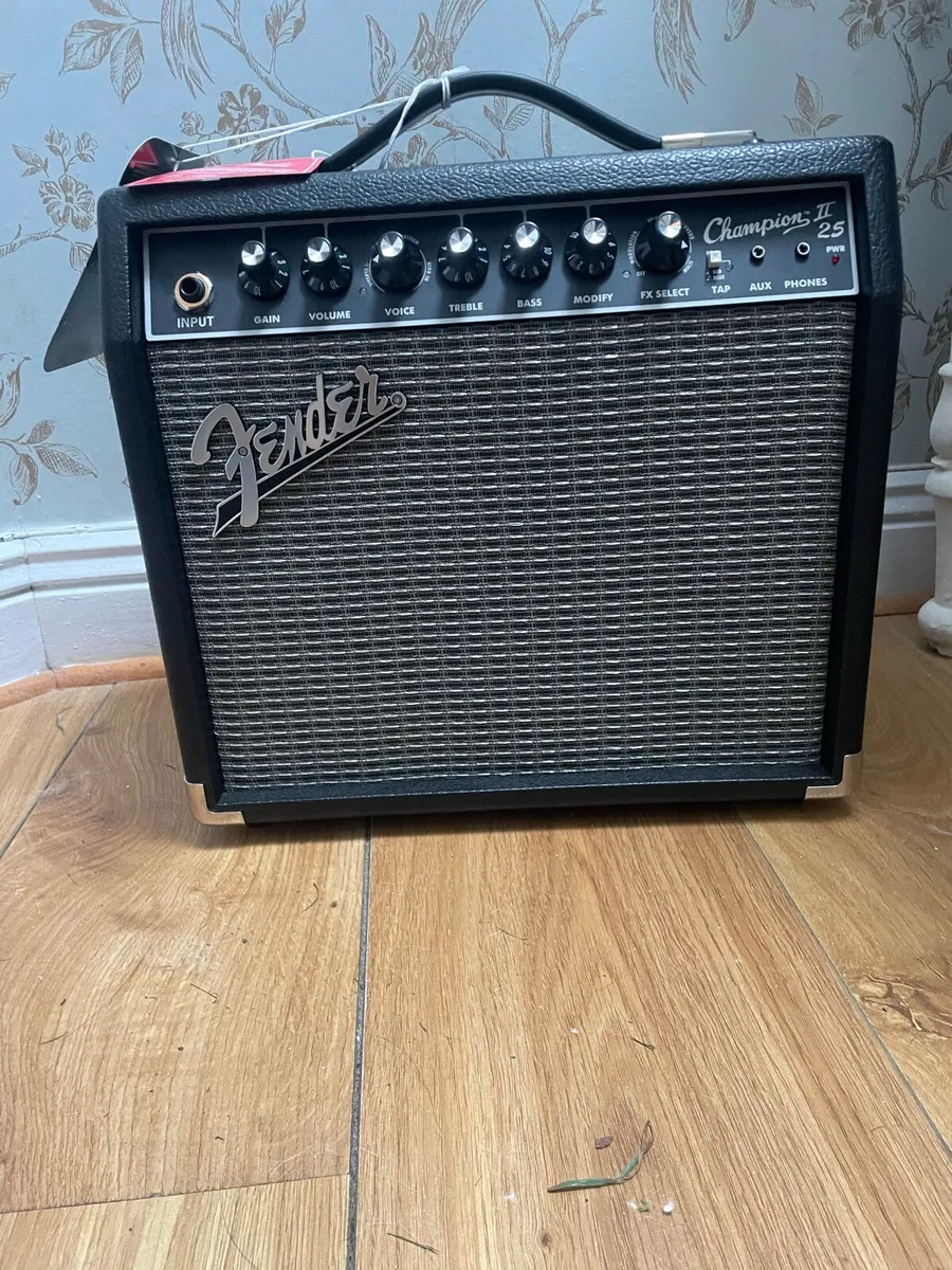 Fender Champion II 25w Amp - Image 1