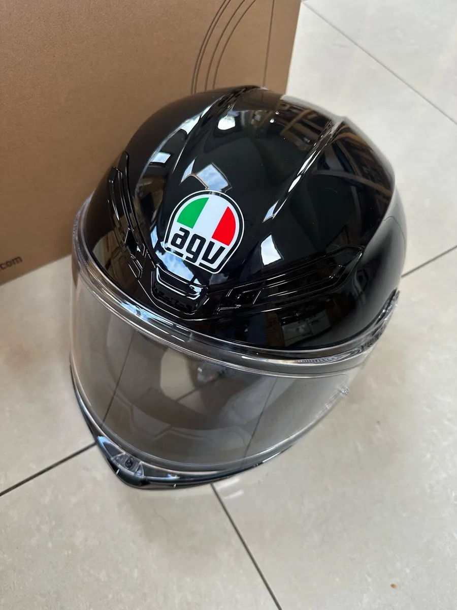 Agv K6s helmet - Image 2