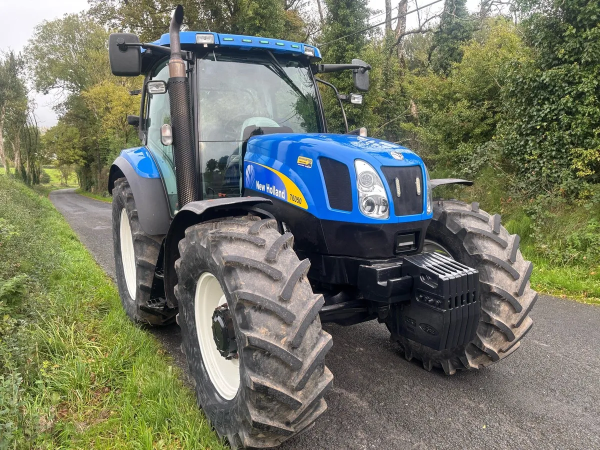 New Holland T6050 - Image 2
