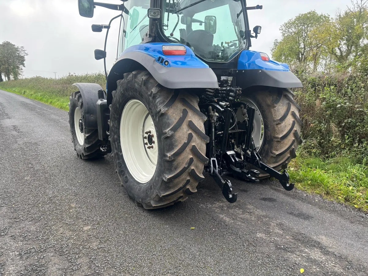 New Holland T6050 - Image 3