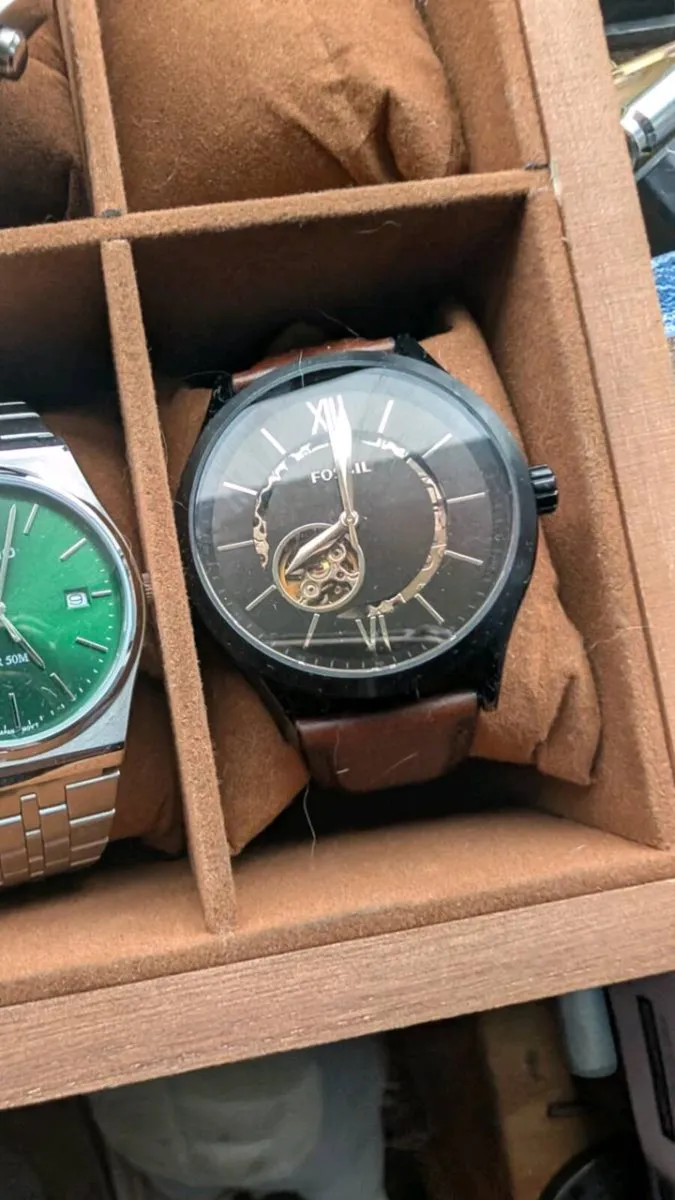 Watchs for sale price on request - Image 3