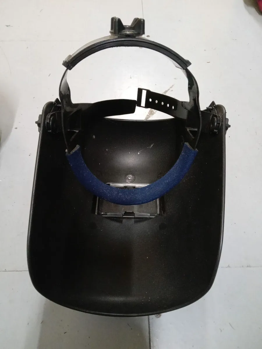 Protective helmet