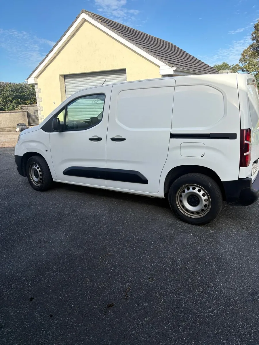 Toyota Proace city - Image 3