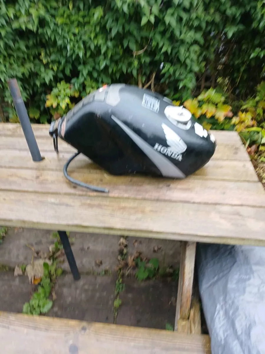 Honda NSR 125 Engine,Tank, Aprilla RS 125 Parts - Image 4