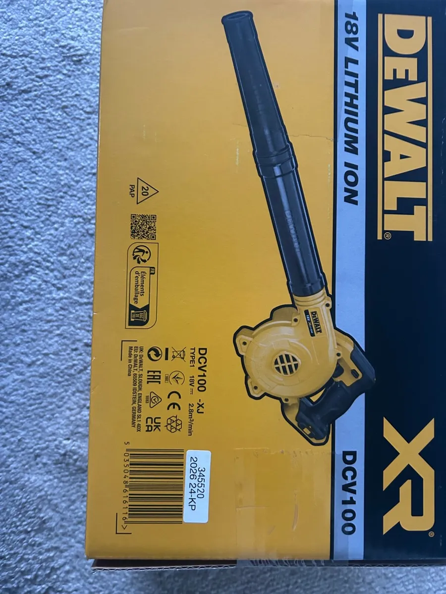 Dewalt blower - Image 2