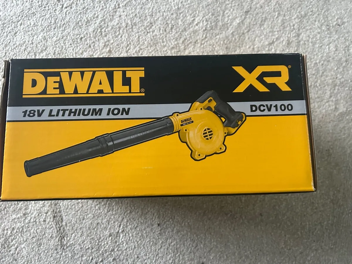 Dewalt blower - Image 3
