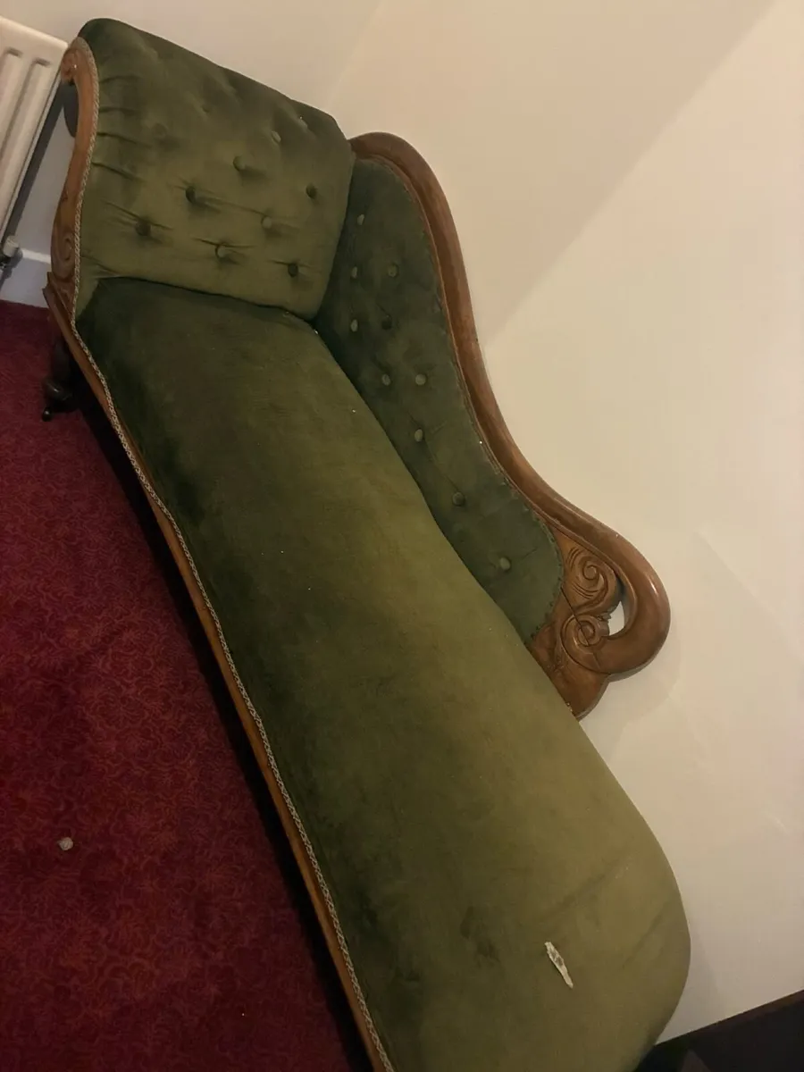 Assorted furniture - Image 2