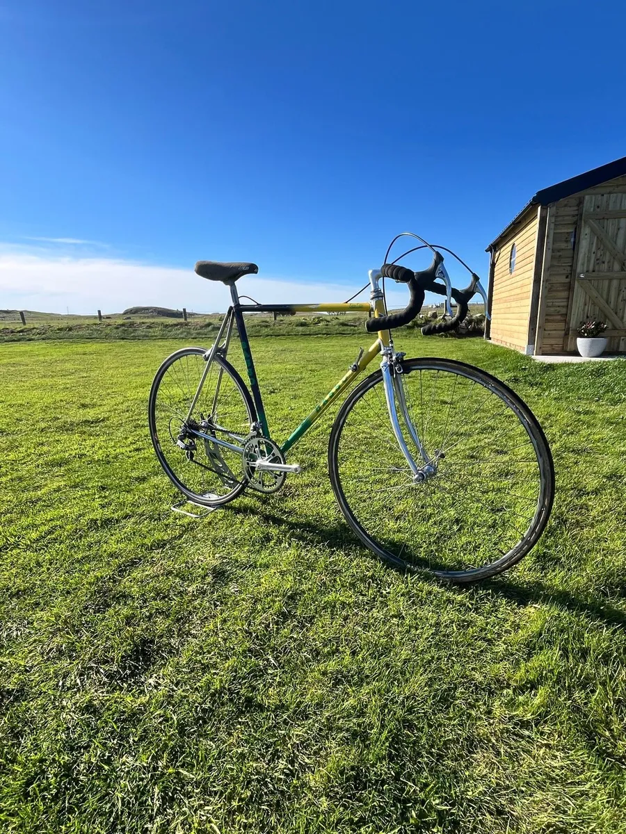 Vintage Basso Loto Road Bike - Image 1