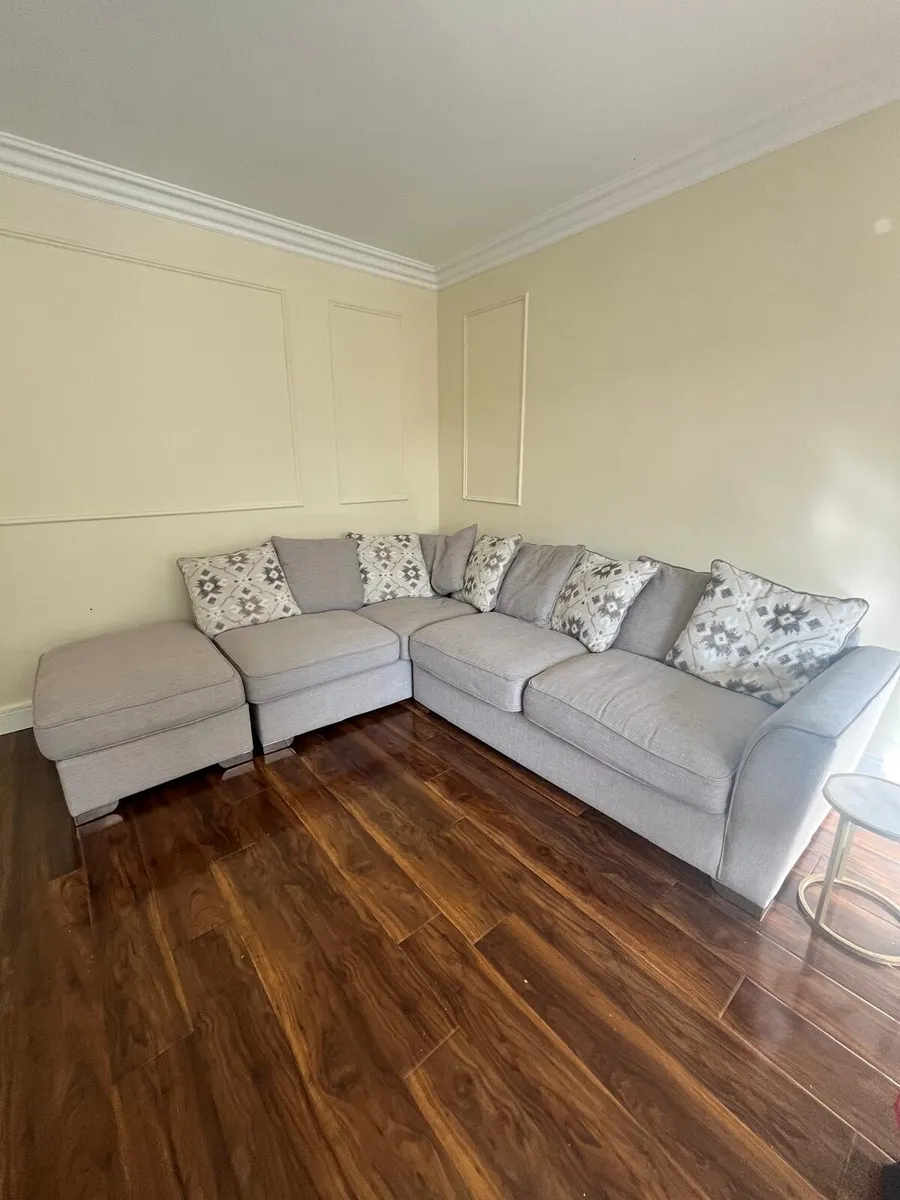 Corner Sofa | Pillow Back | Fabric | Grey - Image 3
