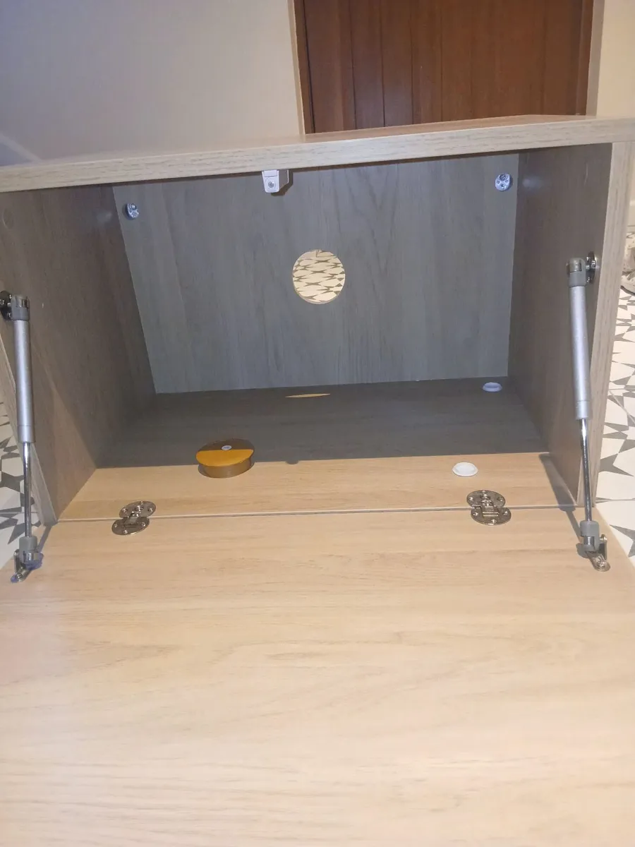 Oak Ribbed Wall Mounted or Floor Storage Unit - Image 4