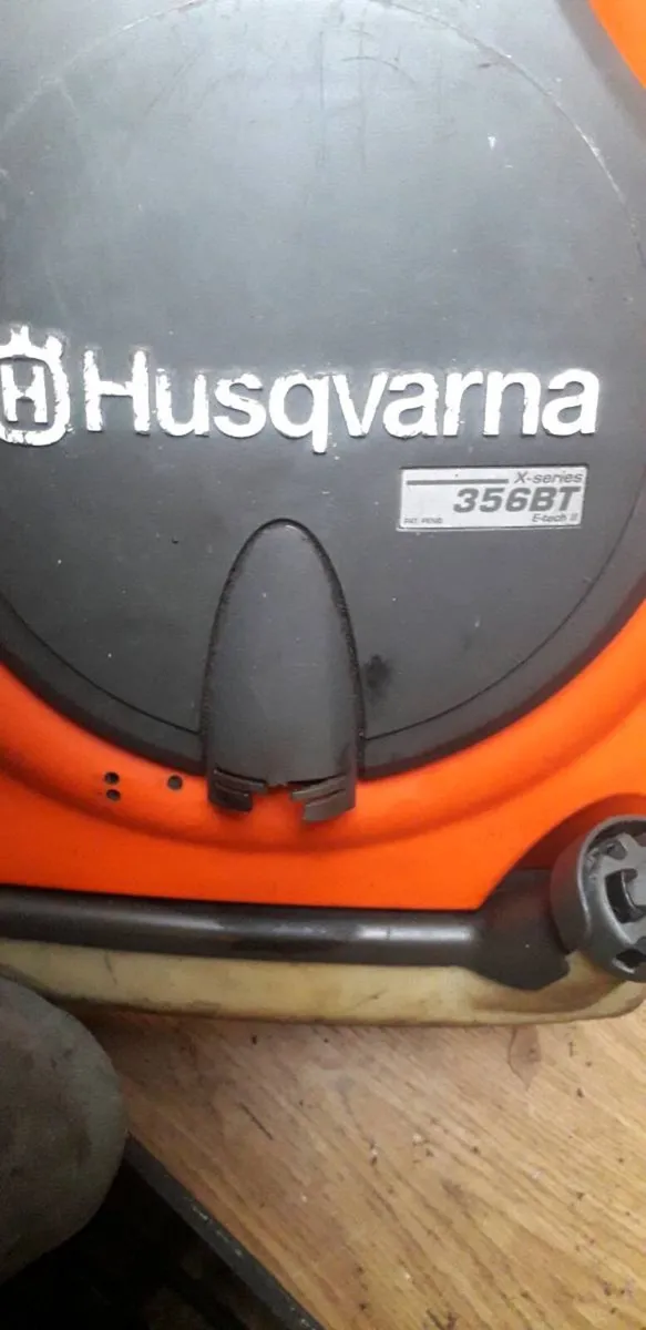 Husqvarna  leaf blower - Image 1