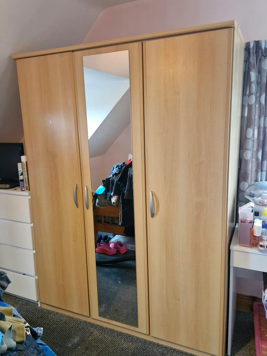 Wardrobe - Image 1