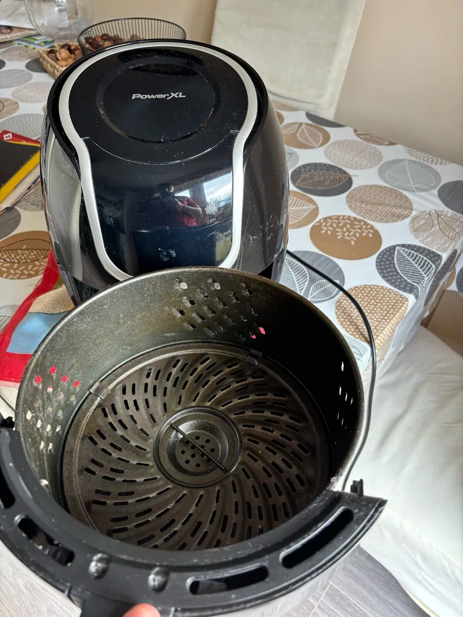 Air Fryer - Image 2
