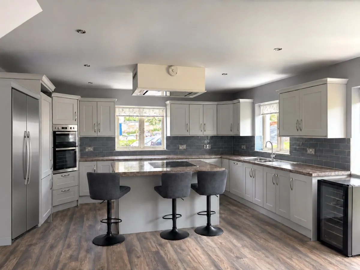 Kitchen - Image 1