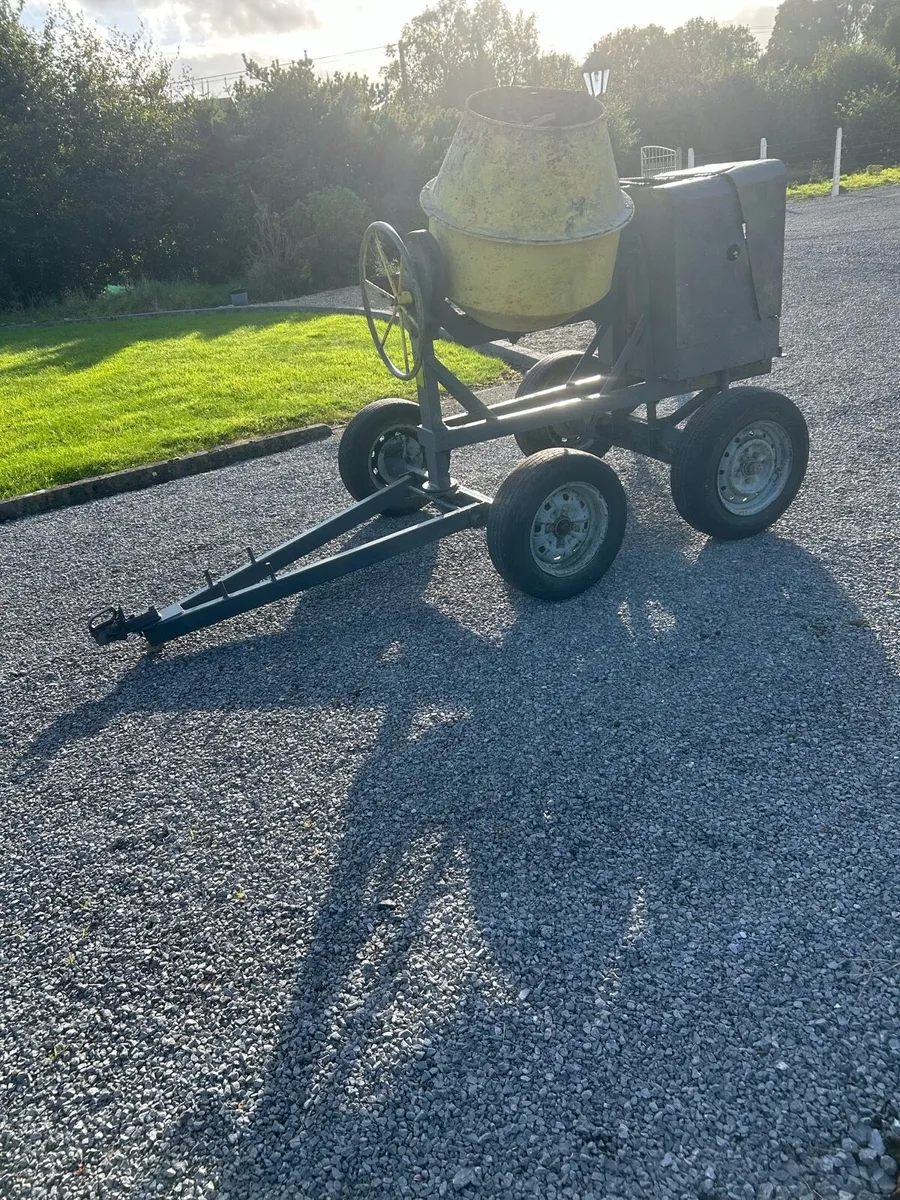 Cement Mixer - Image 1