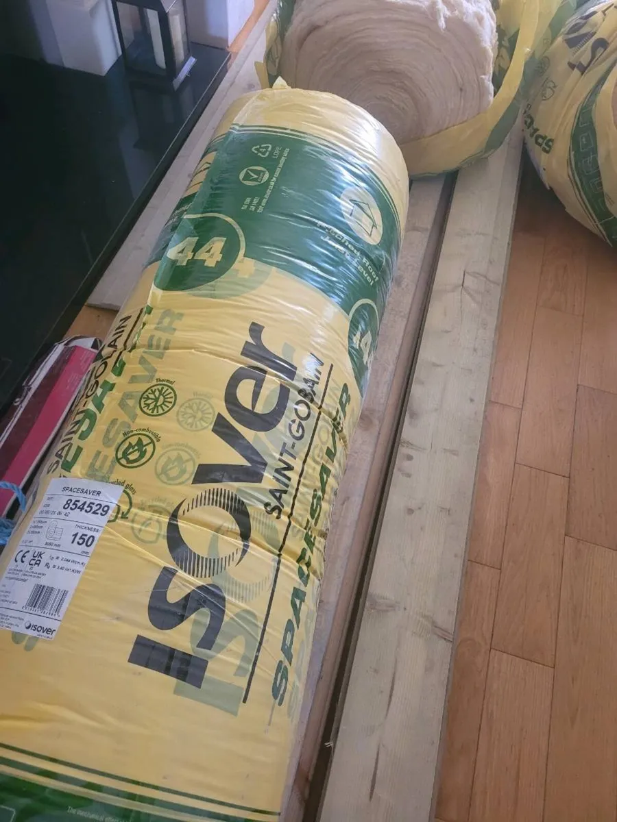 Insulation rolls x 2 - Image 1