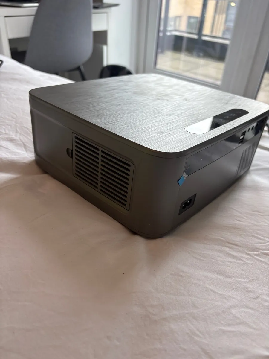 Projector - Image 2