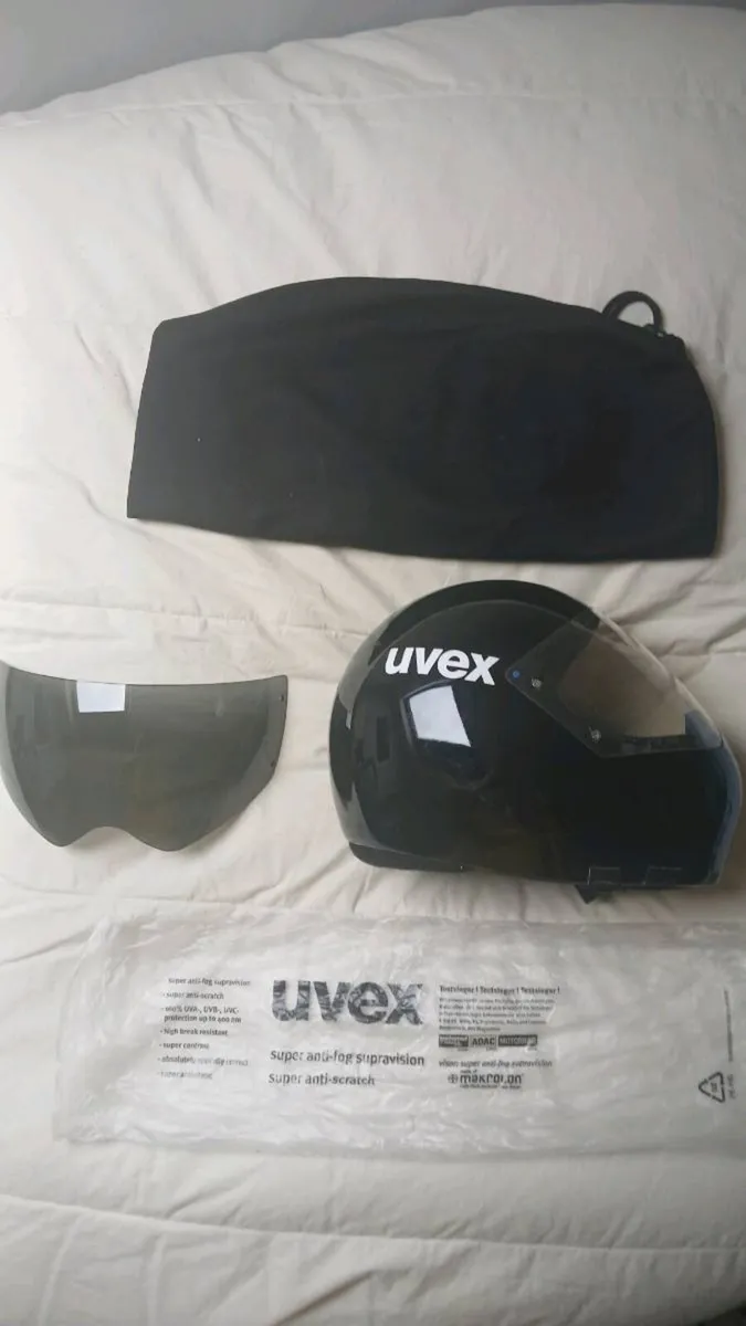 UVEX Full face Helmet - Image 2