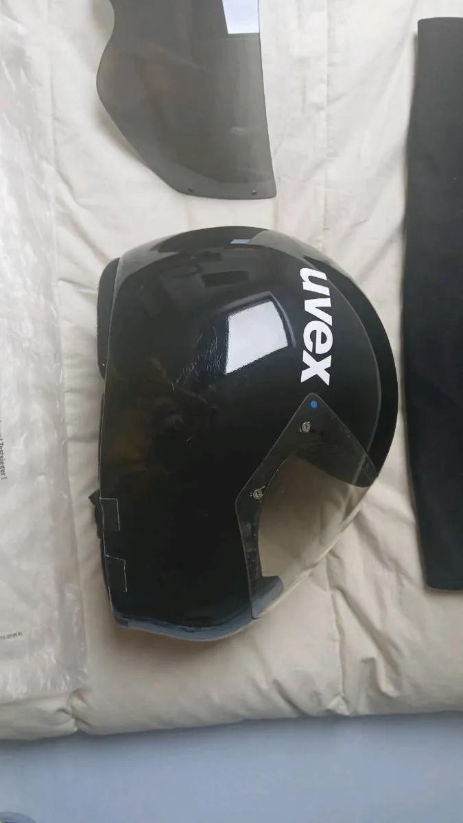 UVEX Full face Helmet - Image 3