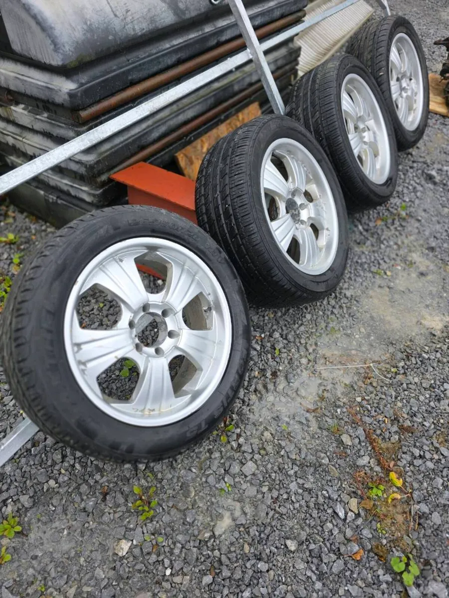 6 stud 265/50R20 wheels x4 - Image 1
