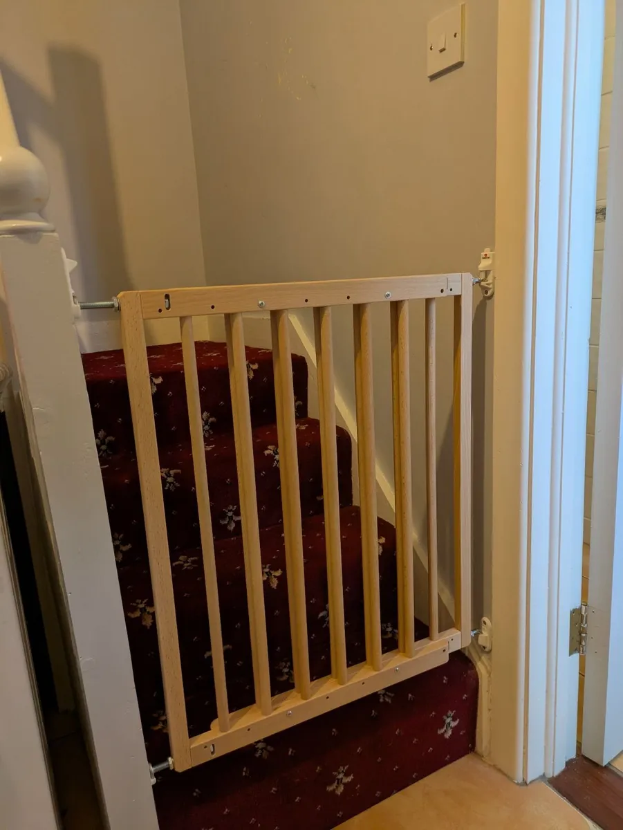 Kids Safety Wooden Stair Gate - Image 2