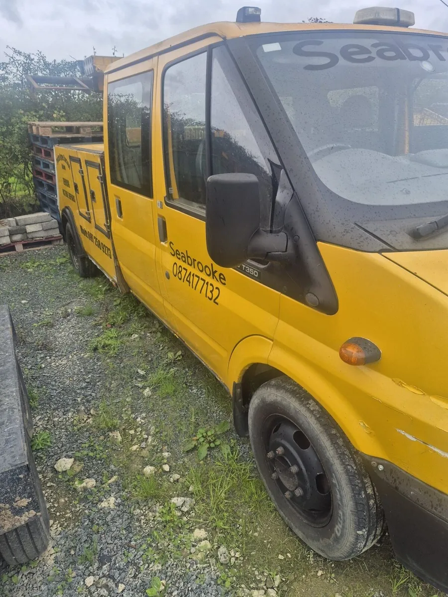 2003 Transit Spec Lift Recovery - Image 2