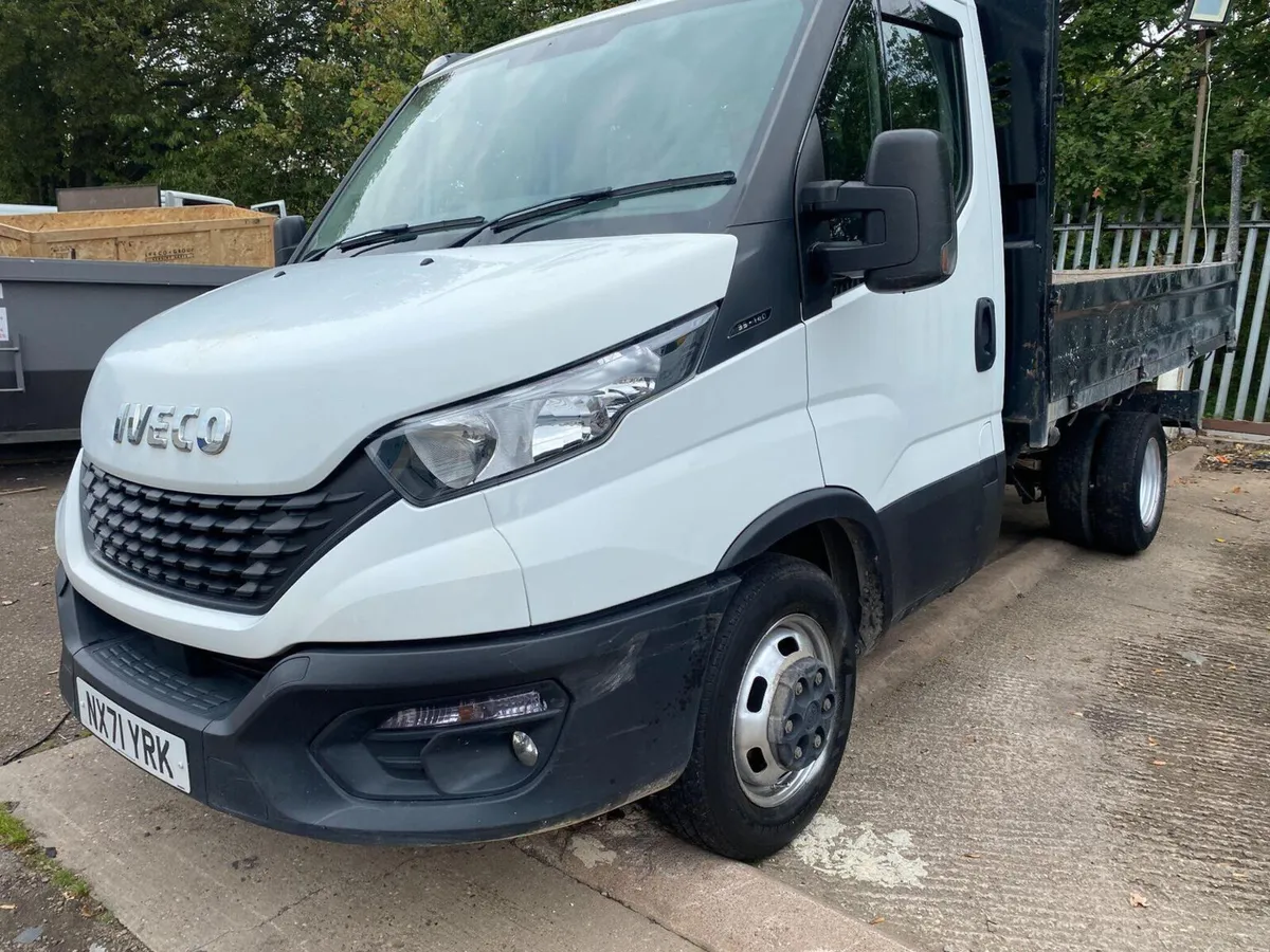 Iveco Daily 2021 tipper 3.5t - Image 1