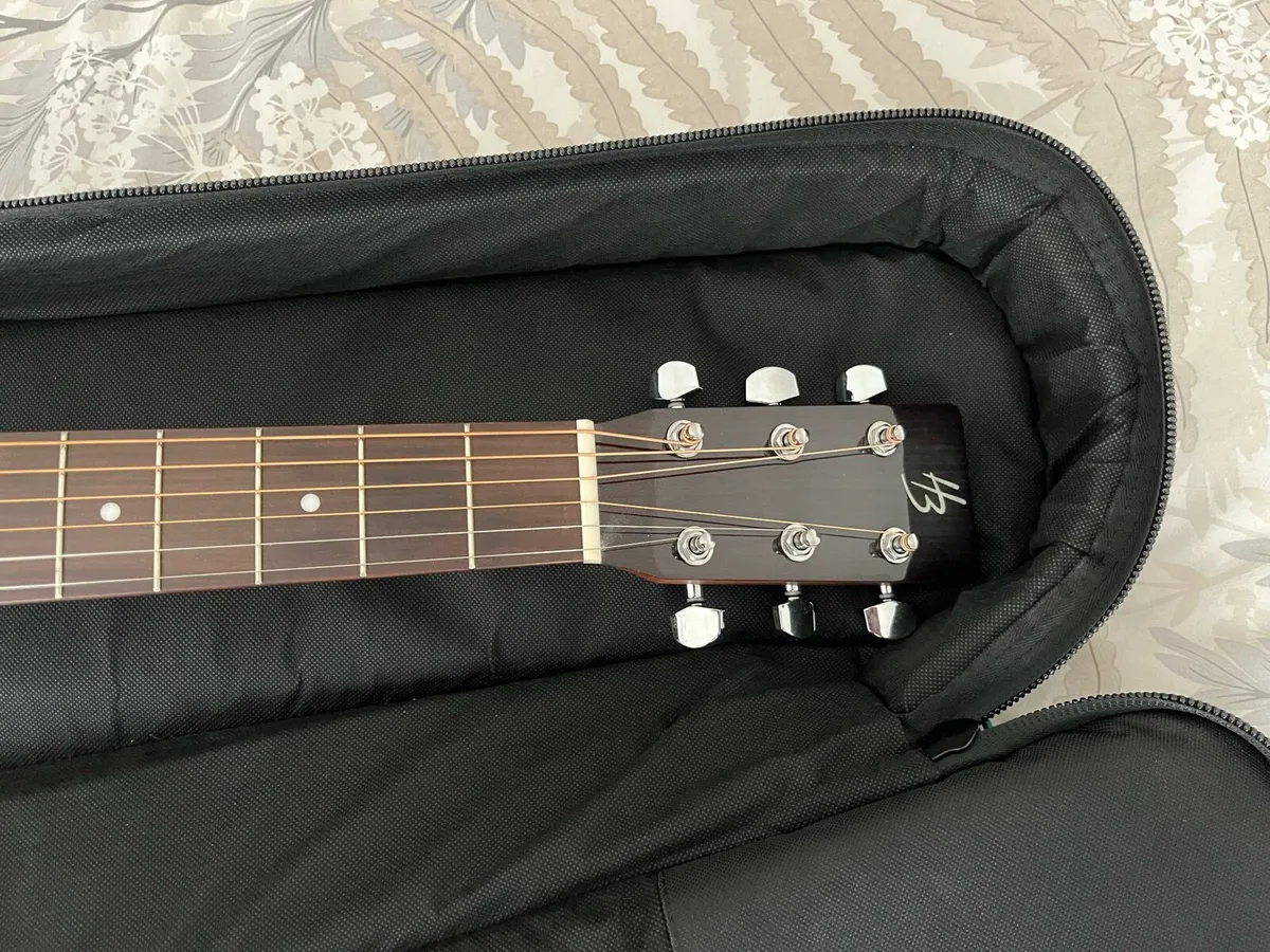 Guitar - Image 1