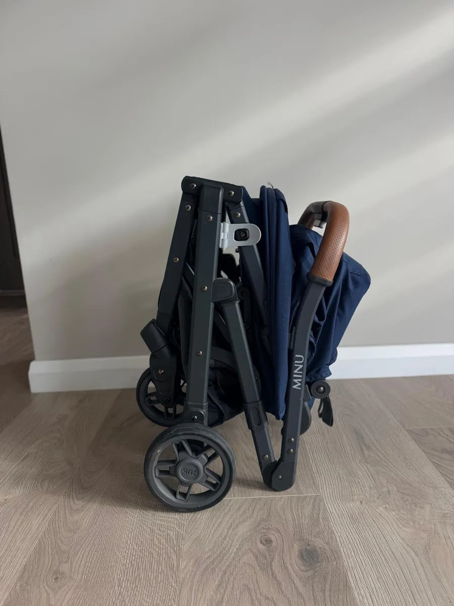 Uppababy Minu V2 Travel Buggy - Image 3