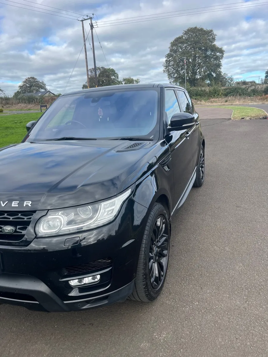 2015 Range Rover sport - Image 2