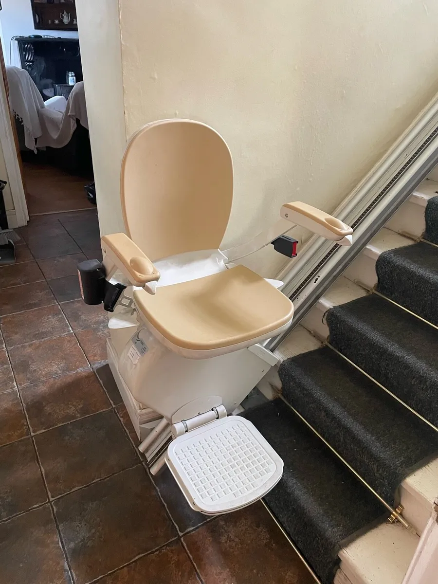 Stair lift - Image 4