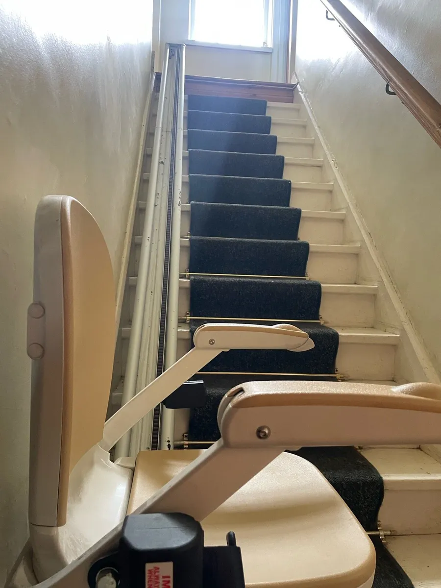 Stair lift - Image 3