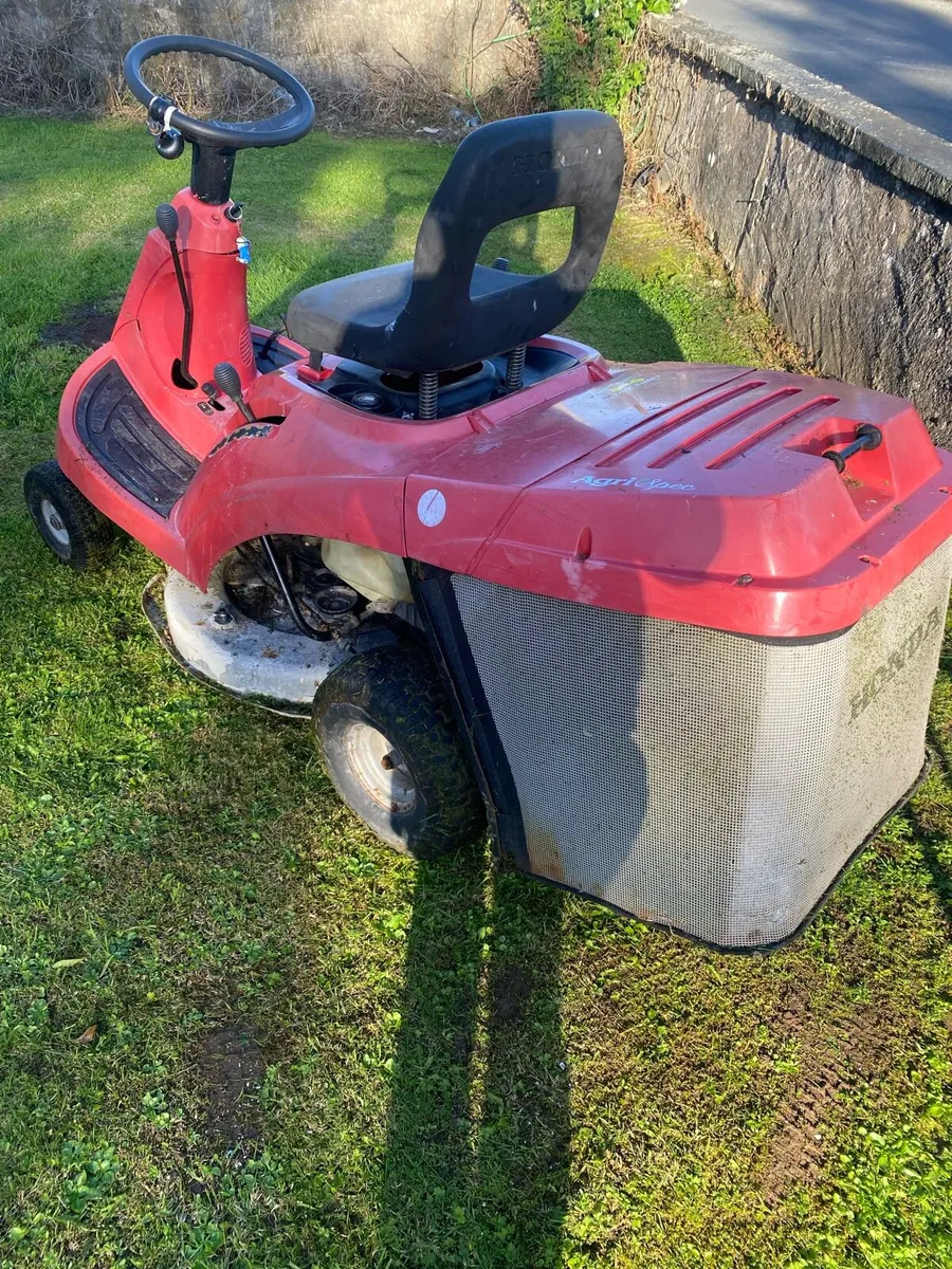 Honda lawnmower - Image 4