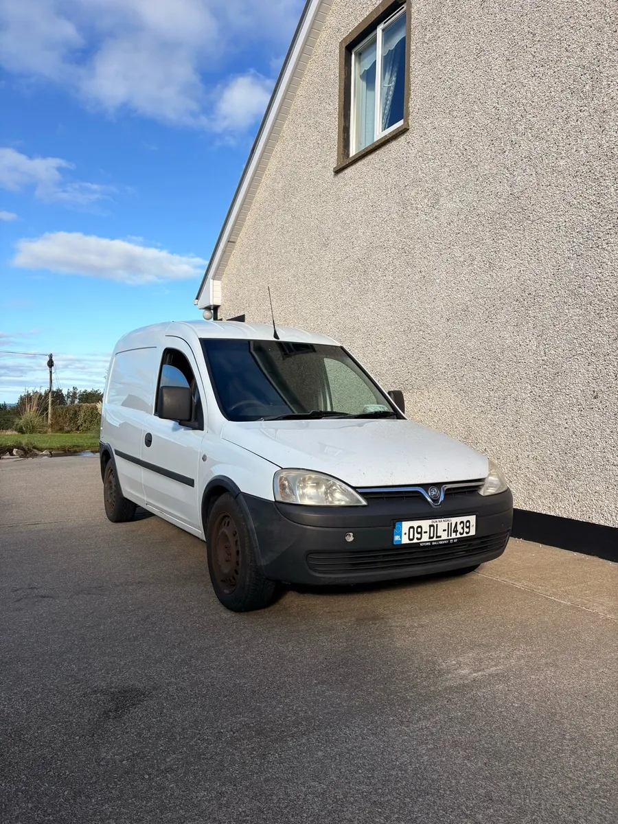 Vauxhall Combo - Image 1
