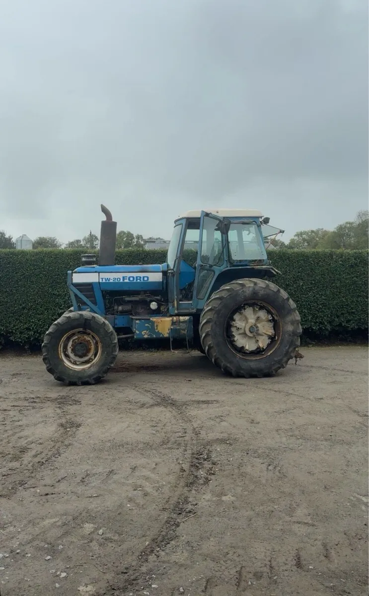 Ford tw 20
