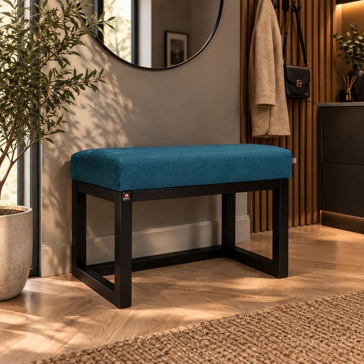 Elegant modern bench 60x40cm - Image 3