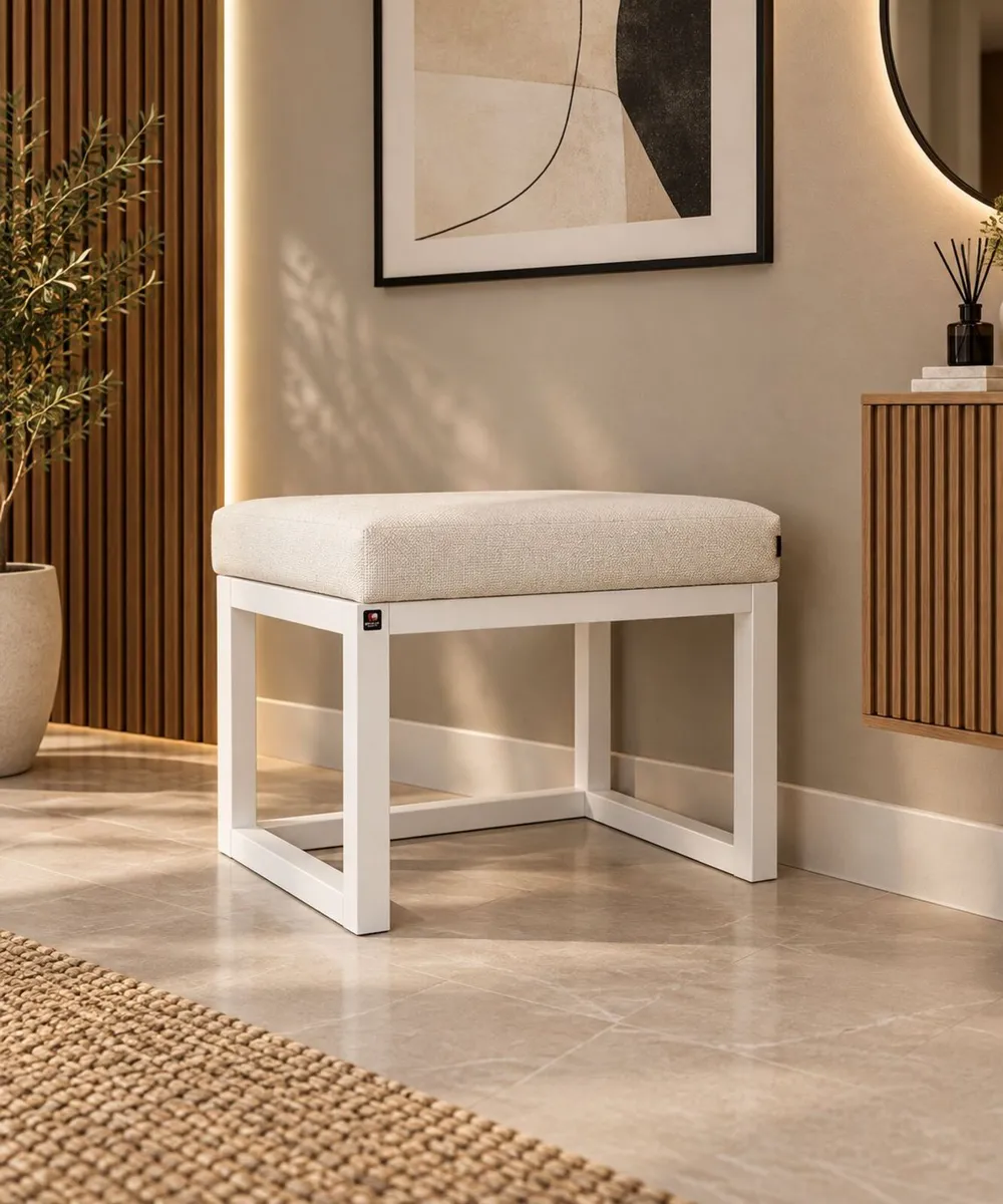 Elegant modern bench 60x40cm - Image 1