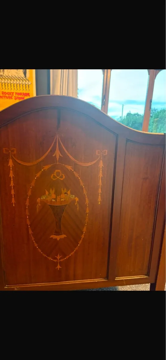 Victorian bed - Image 2