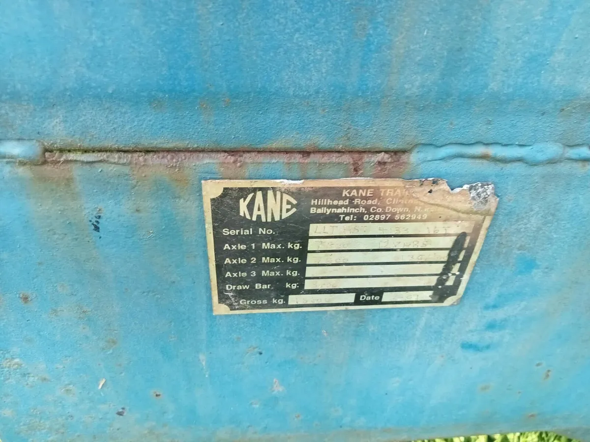 Trailer - Image 2