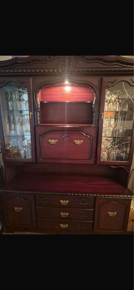 Mahogany Wooden Display Press