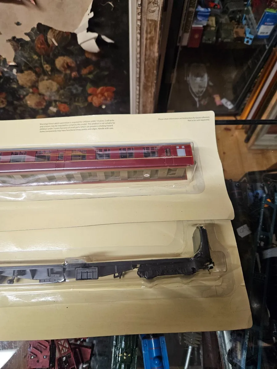 Hornby Atlas OO Gauge Carraige - Image 3