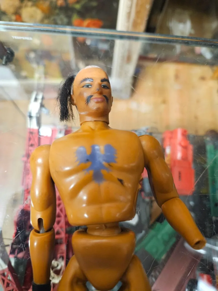 Matchbox Captain Hook Fighting Furies - Image 2