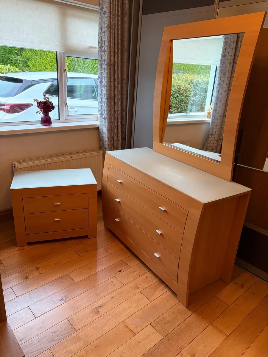 Chest of Drawers, Mirror & Bedside Locker - Image 1