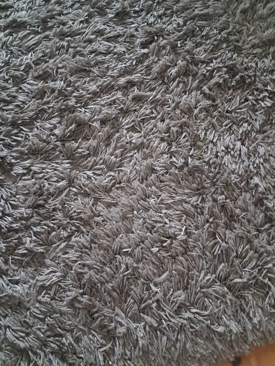 Large rug 240cm x 170cm grey colour - Image 2