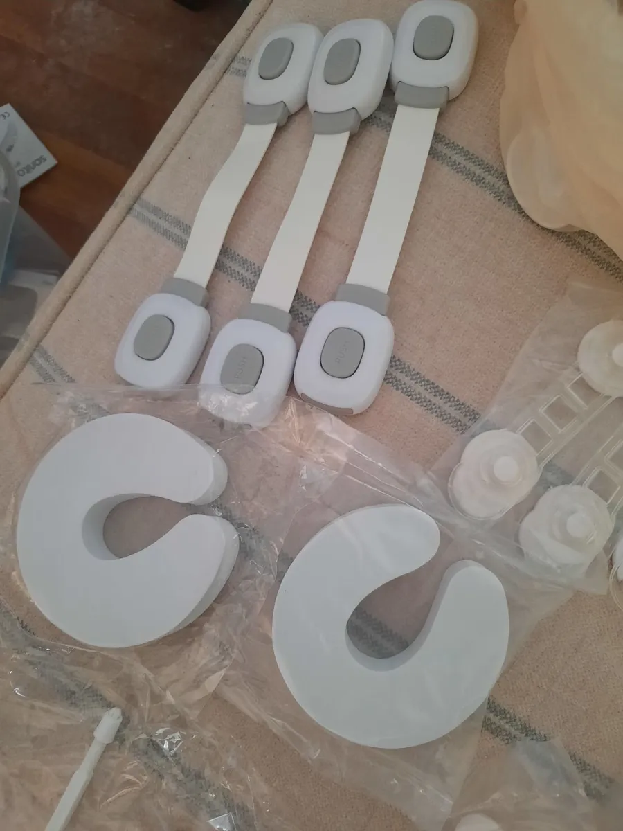 Baby proofing safety accessories - Image 2