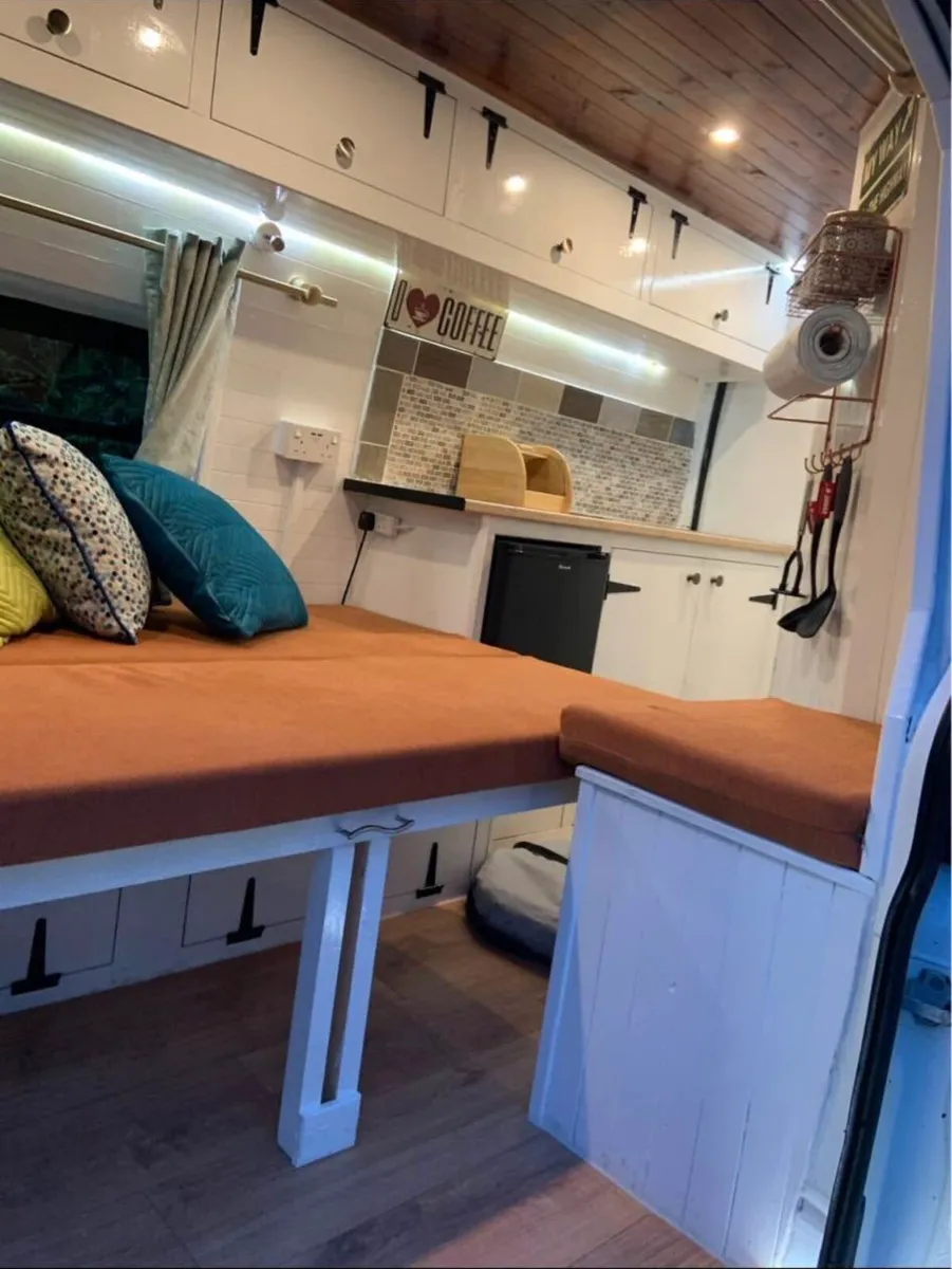Campervan - Image 3