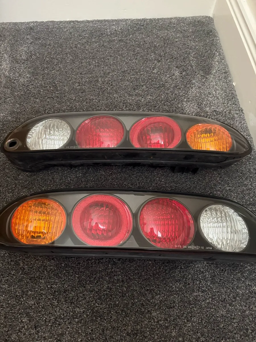 Mk4 Supra headlights and tail lights - Image 4